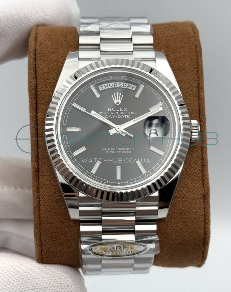 superclon rolex day date 40 mm president bright black dial ref.m228239 0004 11 watchhub