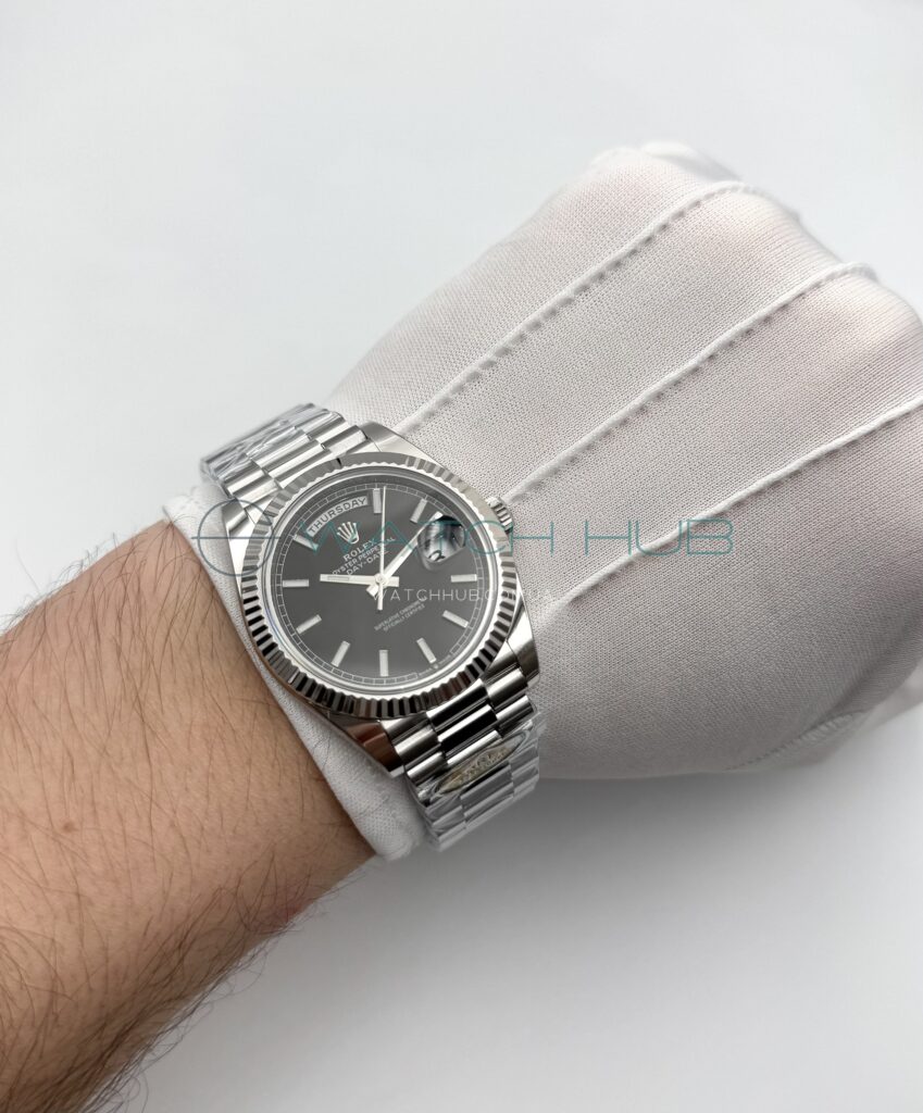 tochna kopiya rolex day date 40 mm president bright black dial ref.m228239 0004 14 watchhub