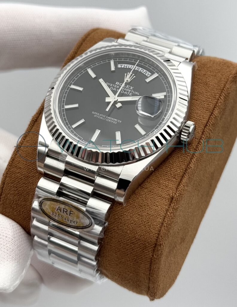 tochna kopiya rolex day date 40 mm president bright black dial ref.m228239 0004 4 watchhub
