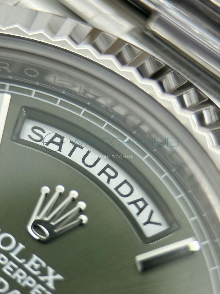 tochna kopiya rolex day date 40 mm president olive green roman dial ref.m228236 0008 6 watchhub