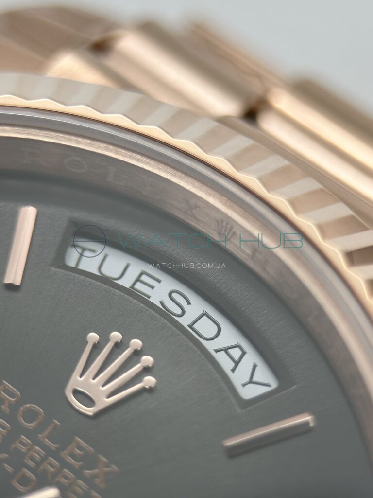 kupit elitnij godinnyk rolex day date 40 mm rose gold slate ombré dial ref.m228235 0055 13 watchhub