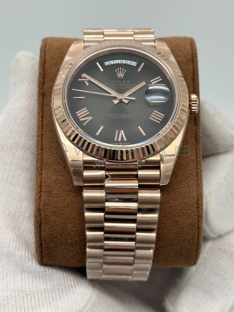 kupit elitnyu replicu rolex day date 40 mm rose gold slate ombré dial ref.m228235 0055 23 watchhub