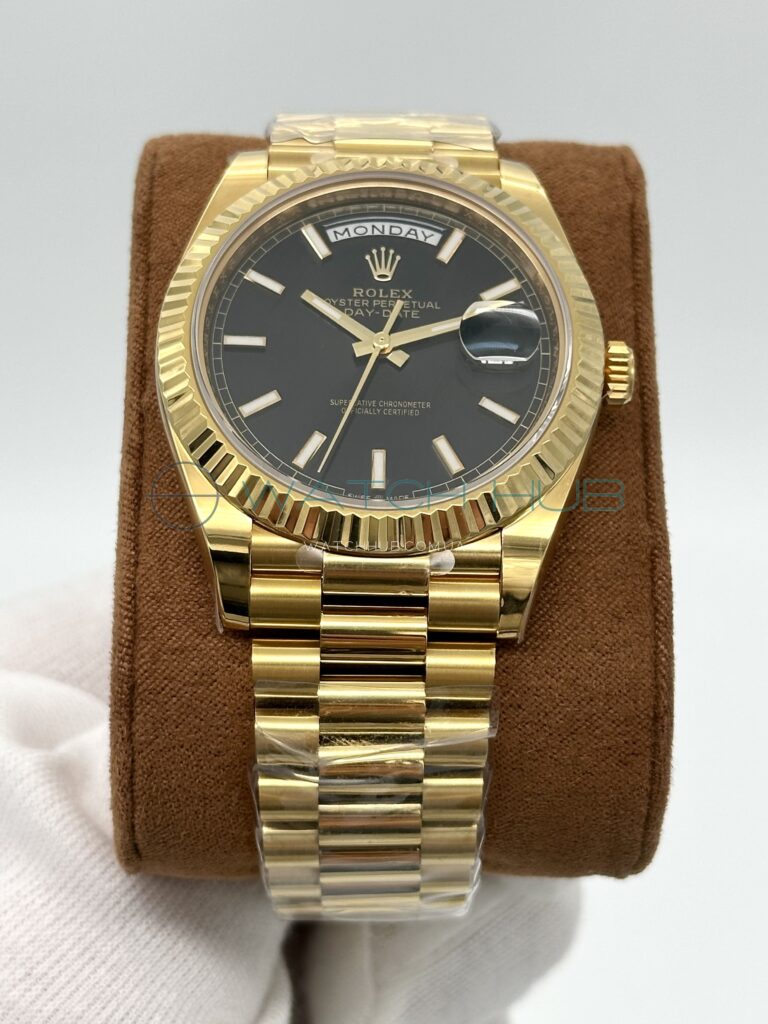 kupit elitnyu replicu rolex day date 40 mm yellow gold president bright black dial ref.m228238 0067 14 watchhub